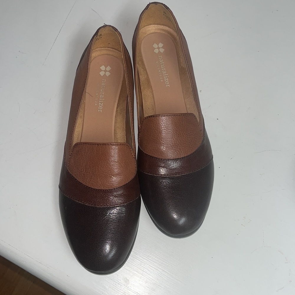 Naturalizer Coretta Loafers size 9M contoured brown